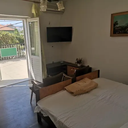 بيت ضيافة Rooms Gran Terraza Kaštela